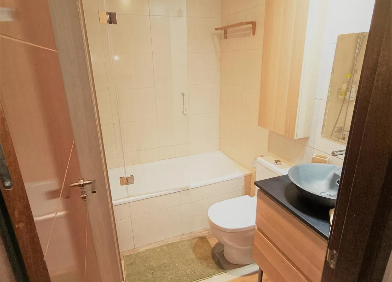 Bec, Hospital Cruces, Parking Gratis, Wifi, Aa, A 15 Min De Bilbao Apartment Barakaldo