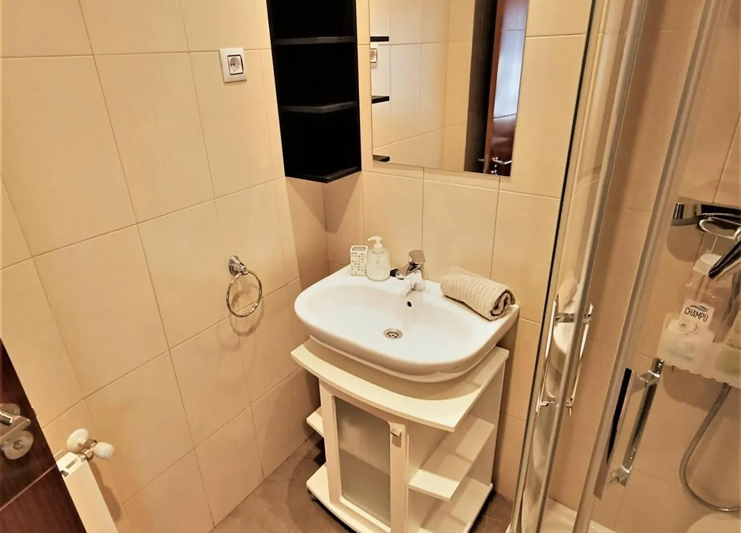 Bec, Hospital Cruces, Parking Gratis, Wifi, Aa, A 15 Min De Bilbao Apartment Barakaldo