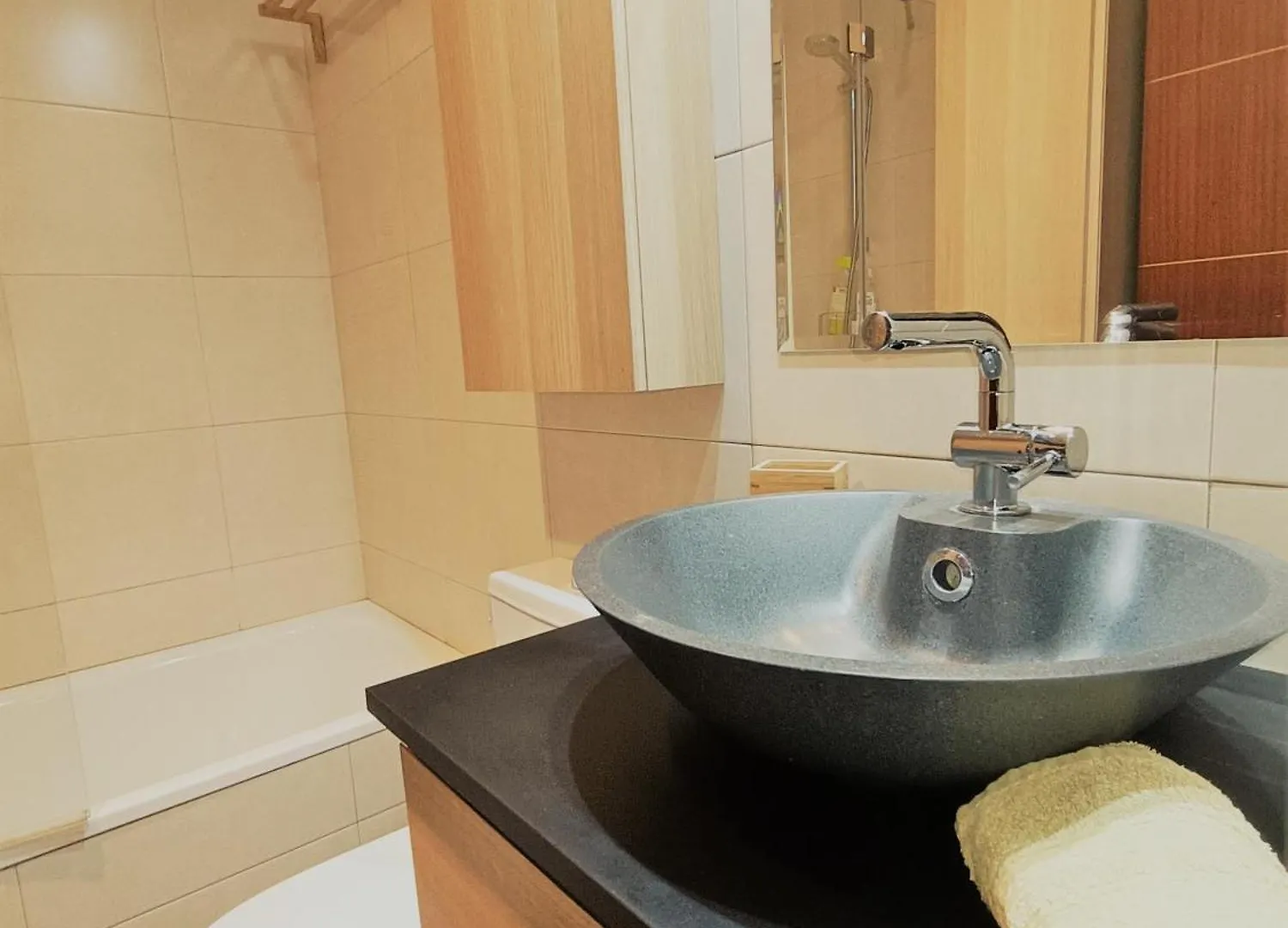 Bec, Hospital Cruces, Parking Gratis, Wifi, Aa, A 15 Min De Bilbao Apartment Barakaldo