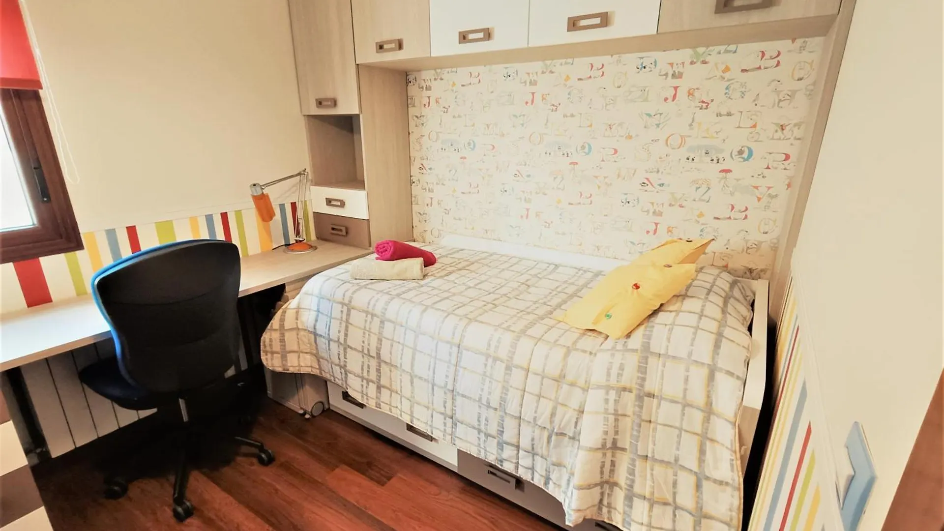 Bec, Hospital Cruces, Parking Gratis, Wifi, Aa, A 15 Min De Bilbao Apartment Barakaldo